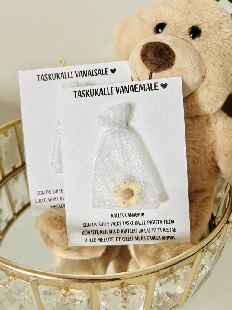 taskukalli vanaemale